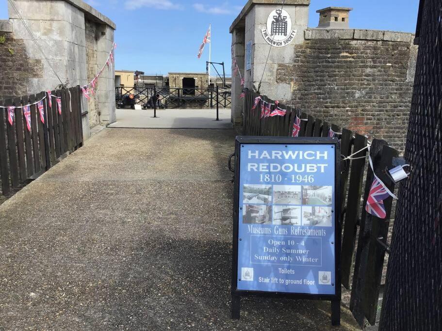 Вилла Travellers' Choice In Harwich-Essex Экстерьер фото